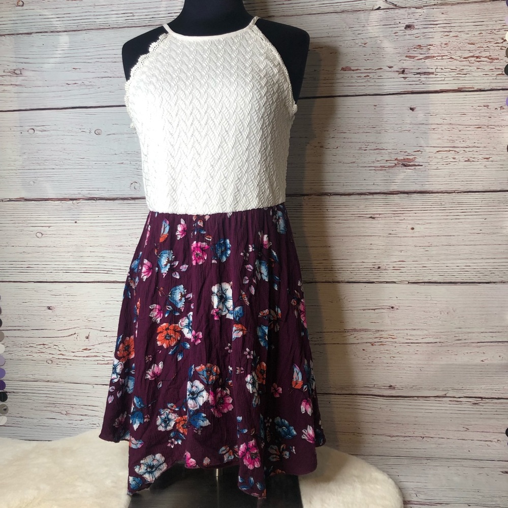 Lily Rose Medium Dress with Peep Back